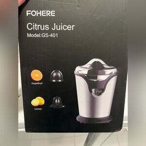 Citrus juicer